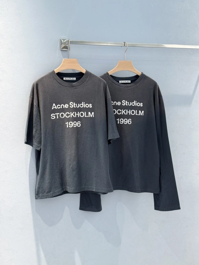 WellDesigned Unclassified Brand T-Shirts 155250