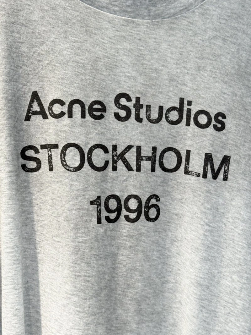 Compact Unclassified Brand T-Shirts 155243