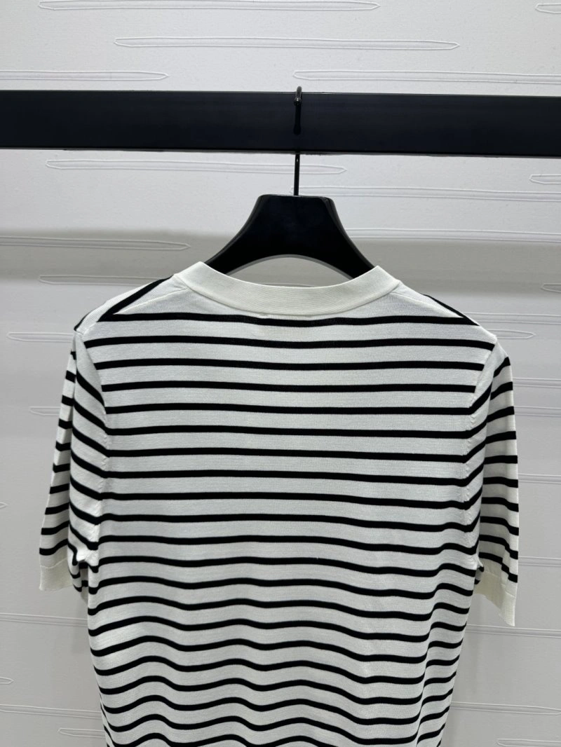 WrinkleFree Unclassified Brand T-Shirts 155241