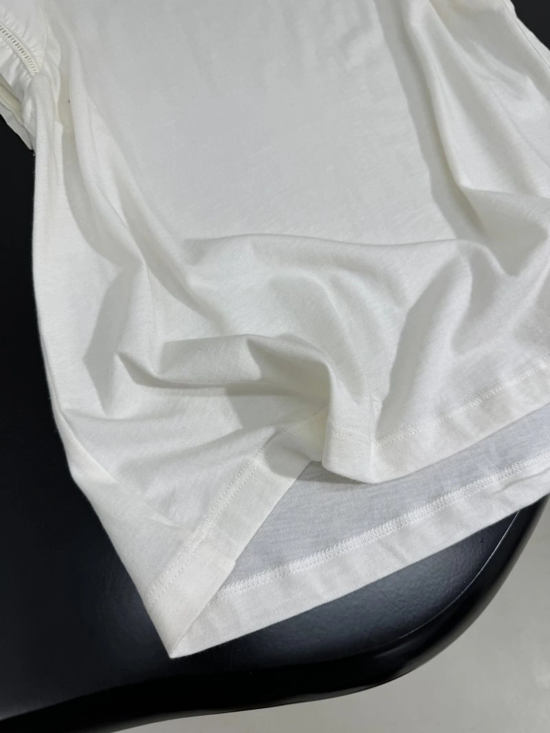 SoftTouch Unclassified Brand T-Shirts 155231
