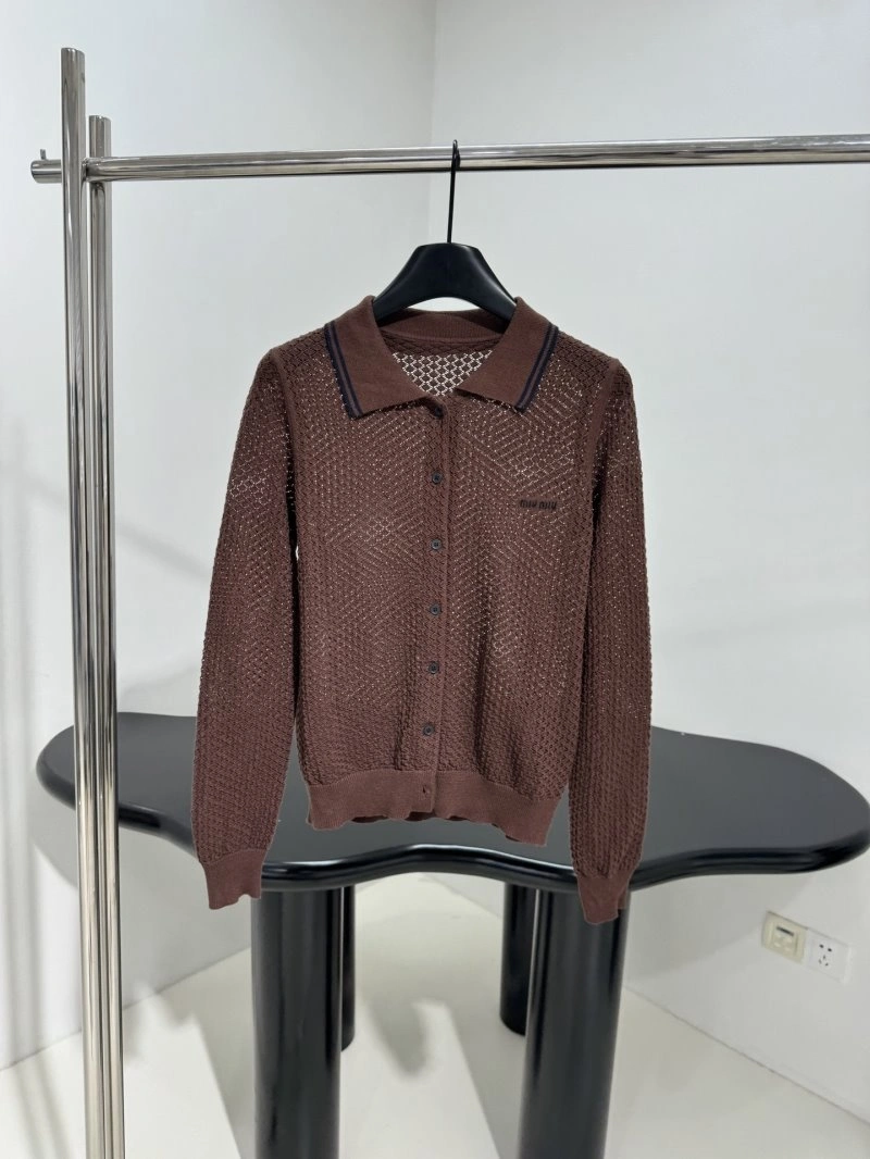 Stylish Unclassified Brand T-Shirts 155228