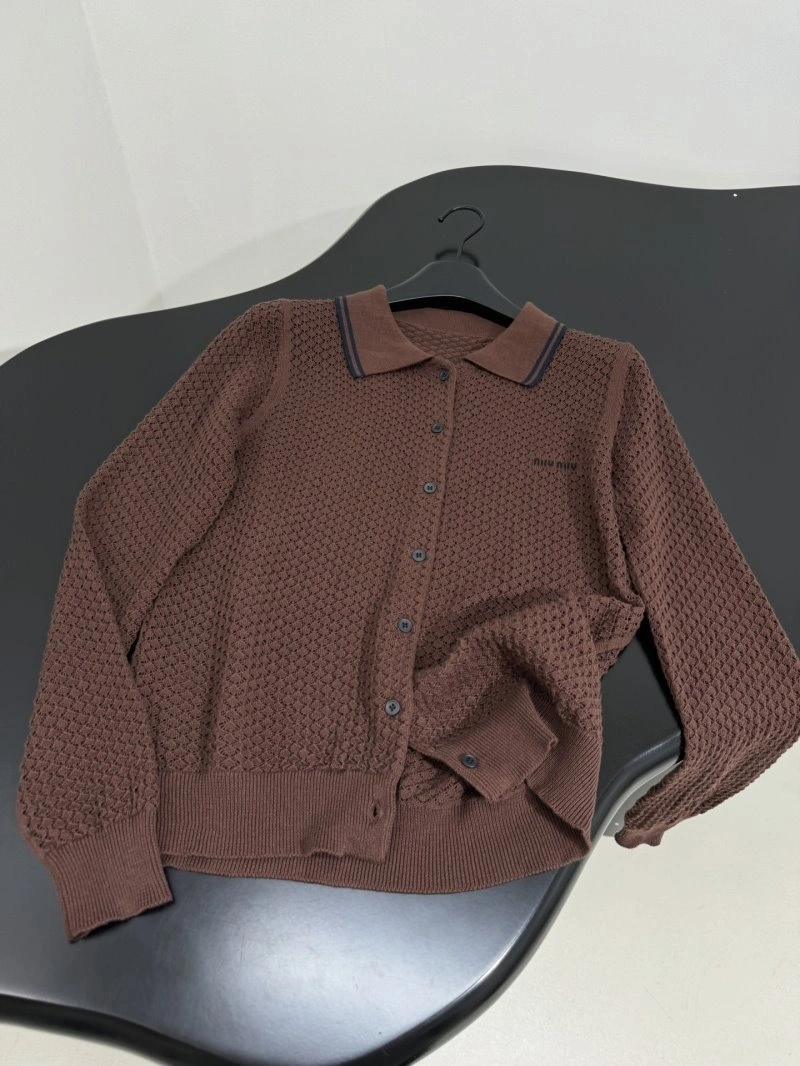Stylish Unclassified Brand T-Shirts 155228