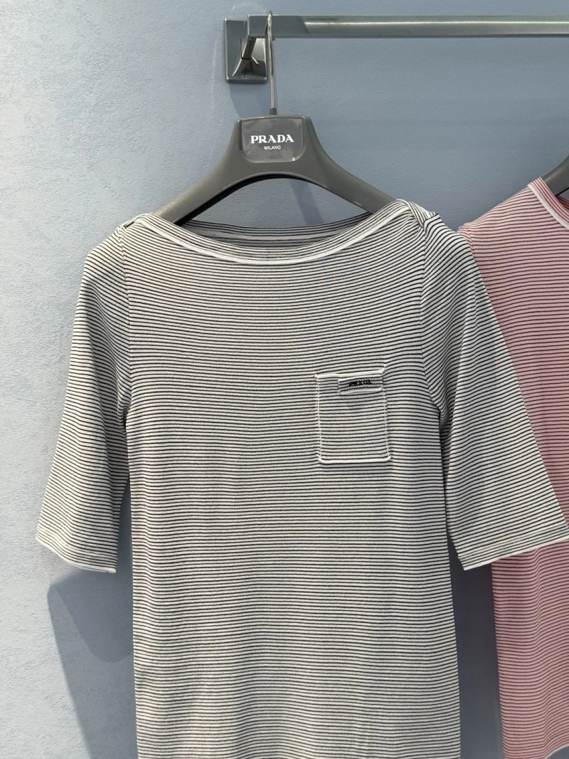 Unclassified Brand T-Shirts AllSeason 155224