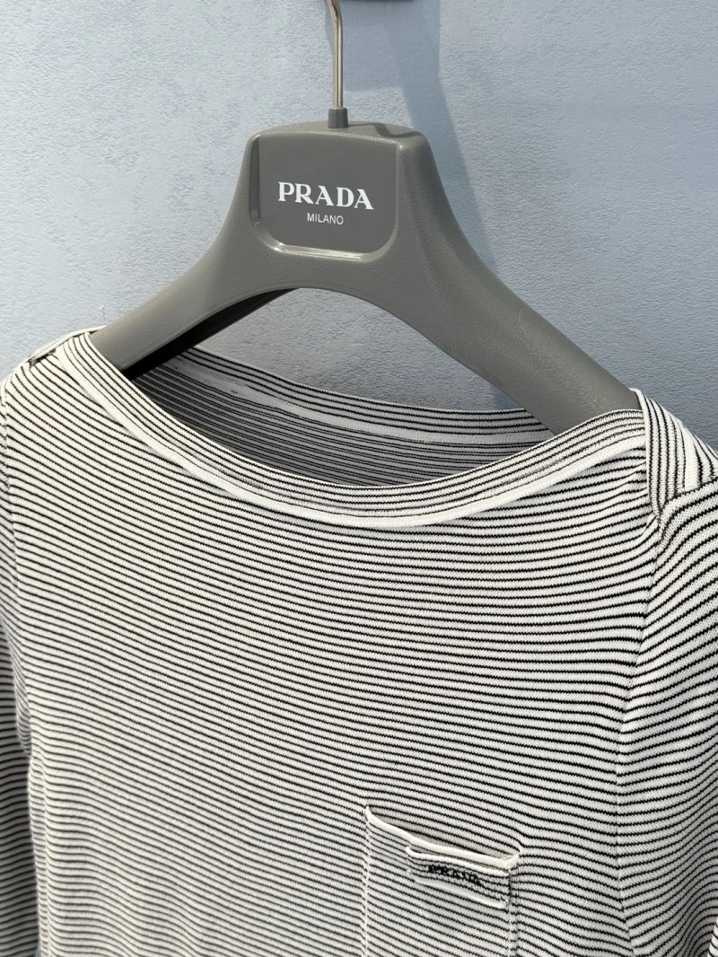 Unclassified Brand T-Shirts AllSeason 155224