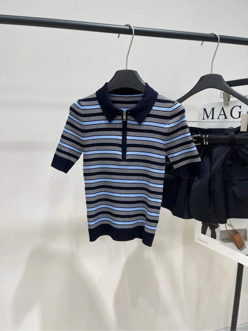 Sophisticated Unclassified Brand T-Shirts 147321