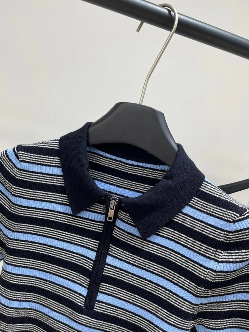 Sophisticated Unclassified Brand T-Shirts 147321