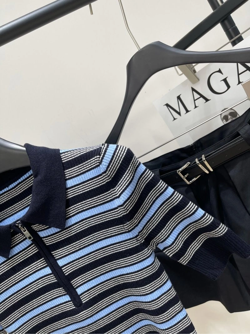 Sophisticated Unclassified Brand T-Shirts 147321