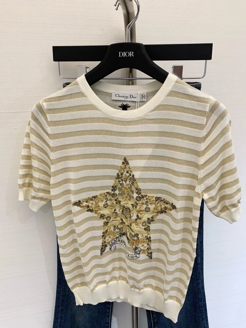 SmoothTexture Unclassified Brand T-Shirts 147340