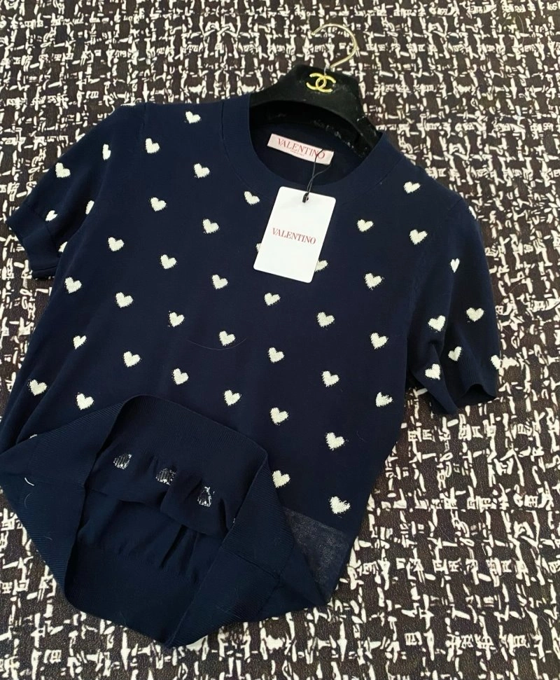 EyeCatching Unclassified Brand T-Shirts 147294