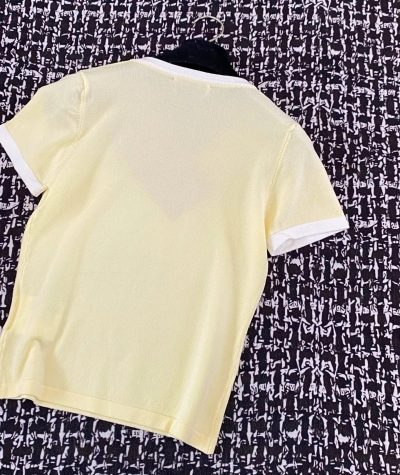 Functional Unclassified Brand T-Shirts 147287