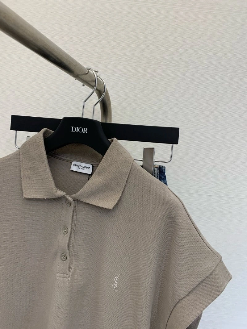 Functional Unclassified Brand T-Shirts 147292