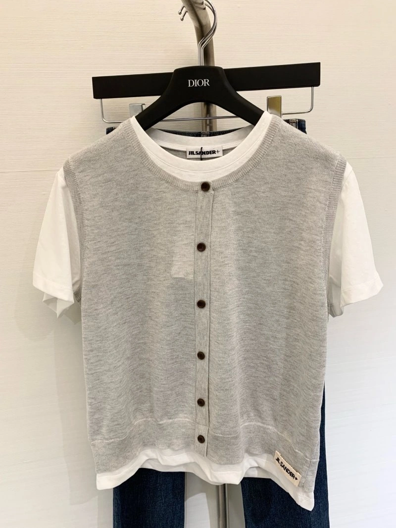 SunProtective Unclassified Brand T-Shirts 147283