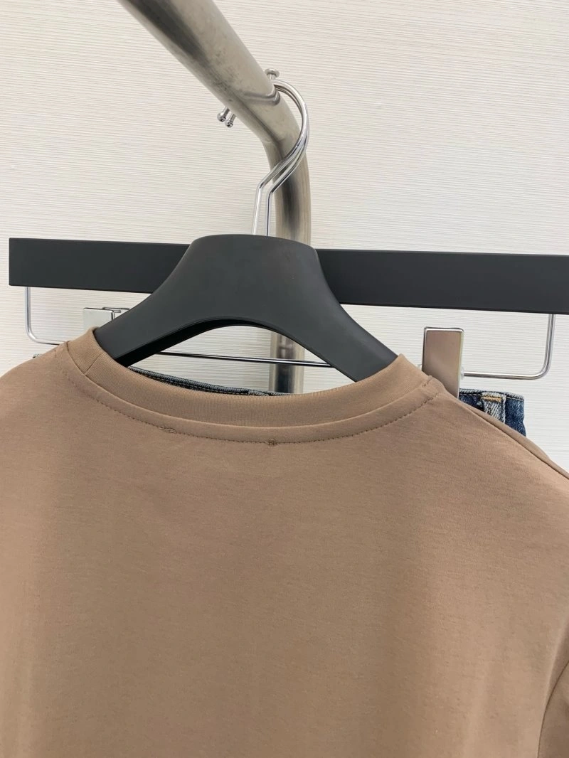 UrbanStyle Unclassified Brand T-Shirts 147278