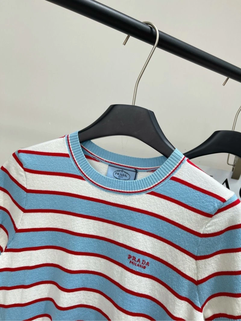 TopPick Unclassified Brand T-Shirts 147281