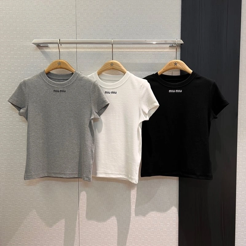 FlexibleFit Unclassified Brand T-Shirts 147280