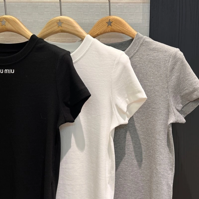 FlexibleFit Unclassified Brand T-Shirts 147280