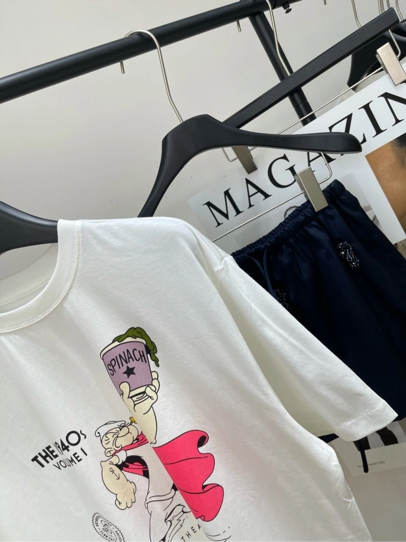 EyeCatching Unclassified Brand T-Shirts 147265
