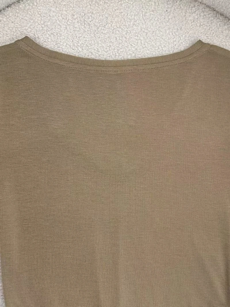 Sophisticated Unclassified Brand T-Shirts 147250