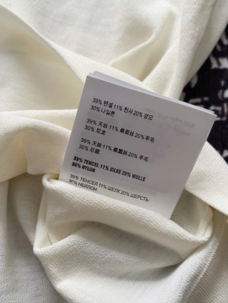 WrinkleFree Unclassified Brand T-Shirts 147251
