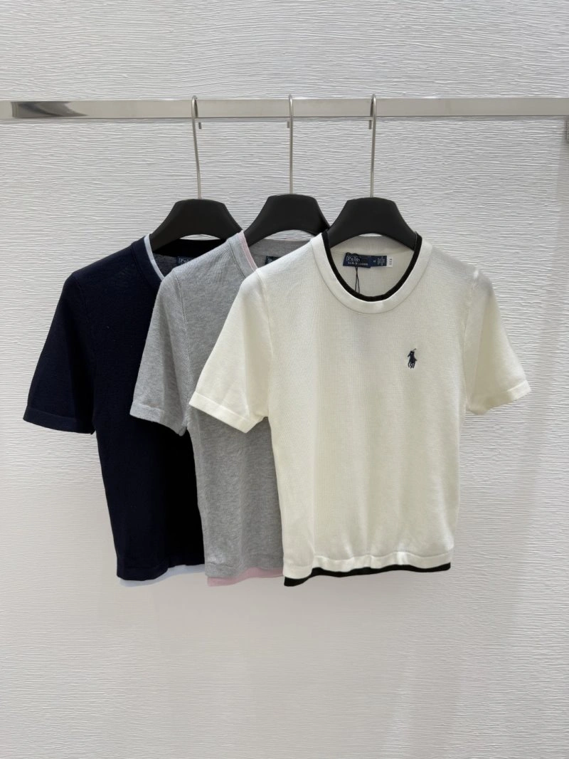 Chic Unclassified Brand T-Shirts 147240