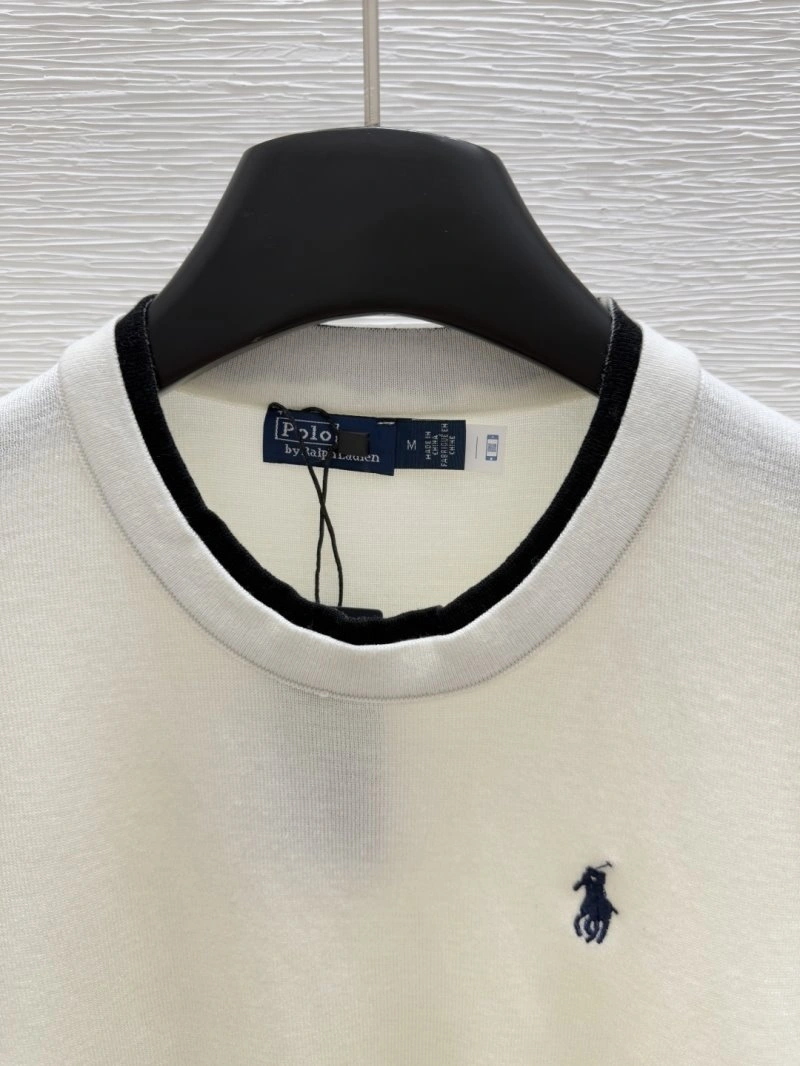 Chic Unclassified Brand T-Shirts 147240