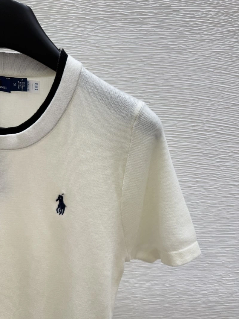 Chic Unclassified Brand T-Shirts 147240