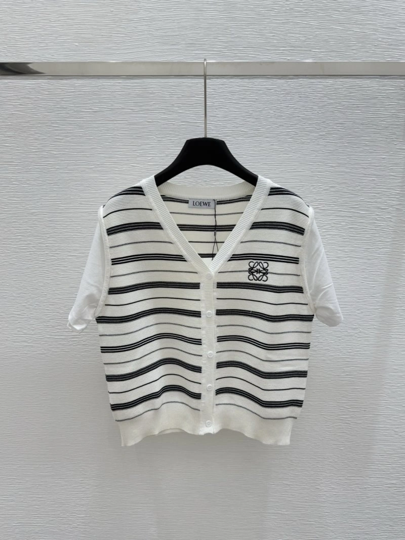 Attractive Unclassified Brand T-Shirts 147227