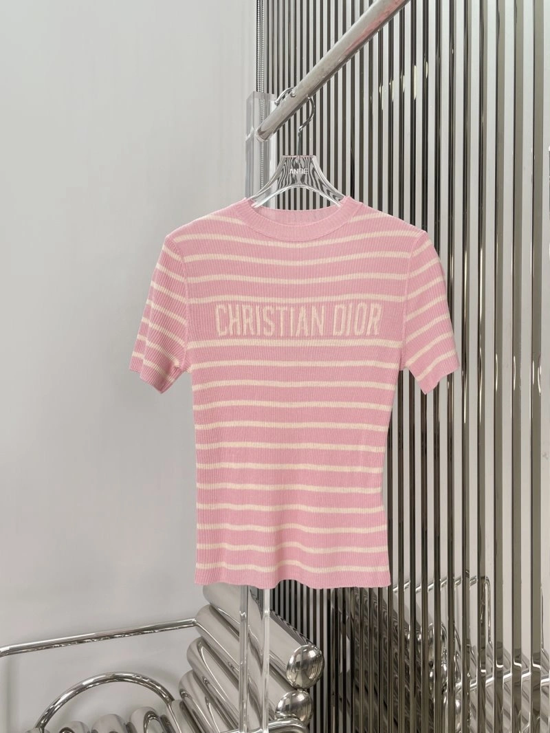 Unclassified Brand T-Shirts Attractive 147232
