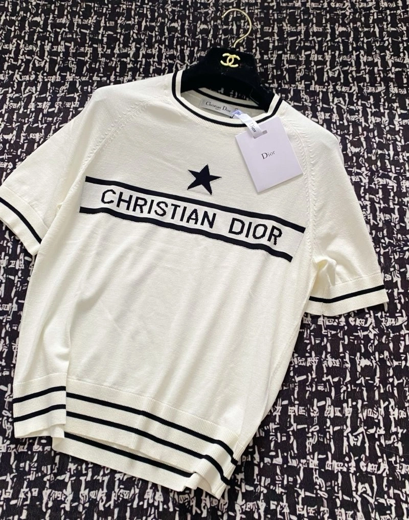 TimelessDesign Unclassified Brand T-Shirts 147206