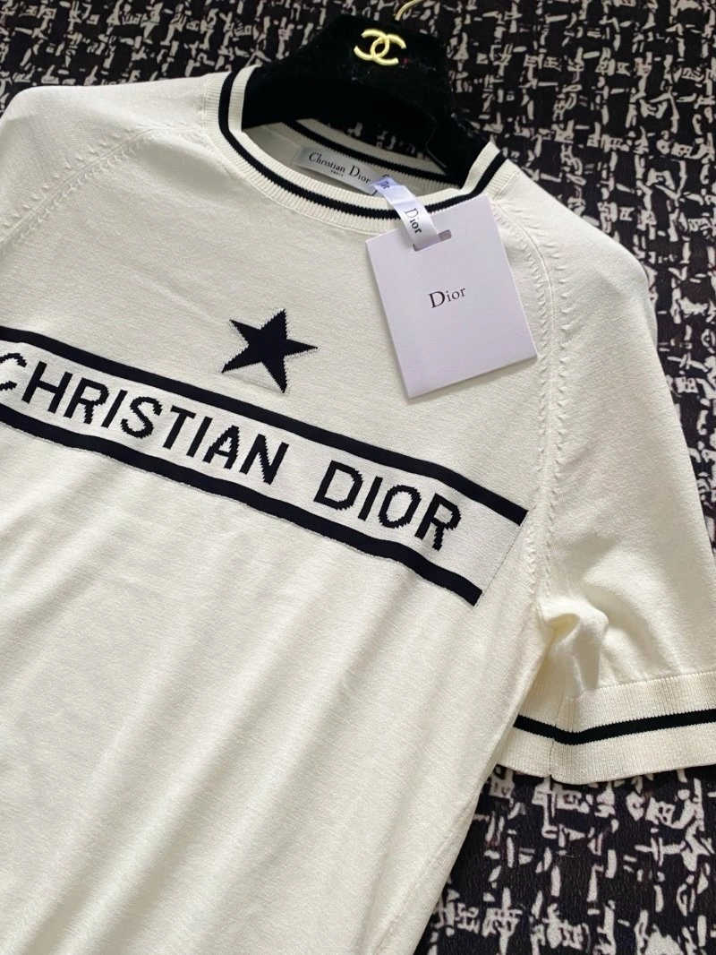 TimelessDesign Unclassified Brand T-Shirts 147206