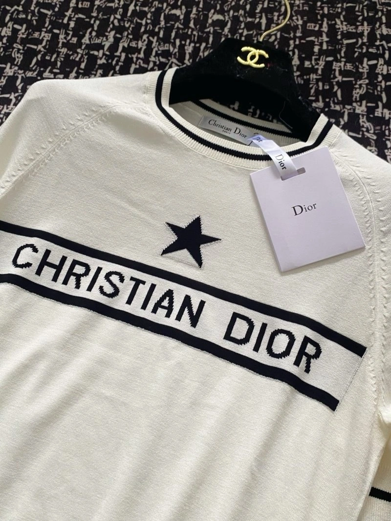 TimelessDesign Unclassified Brand T-Shirts 147206