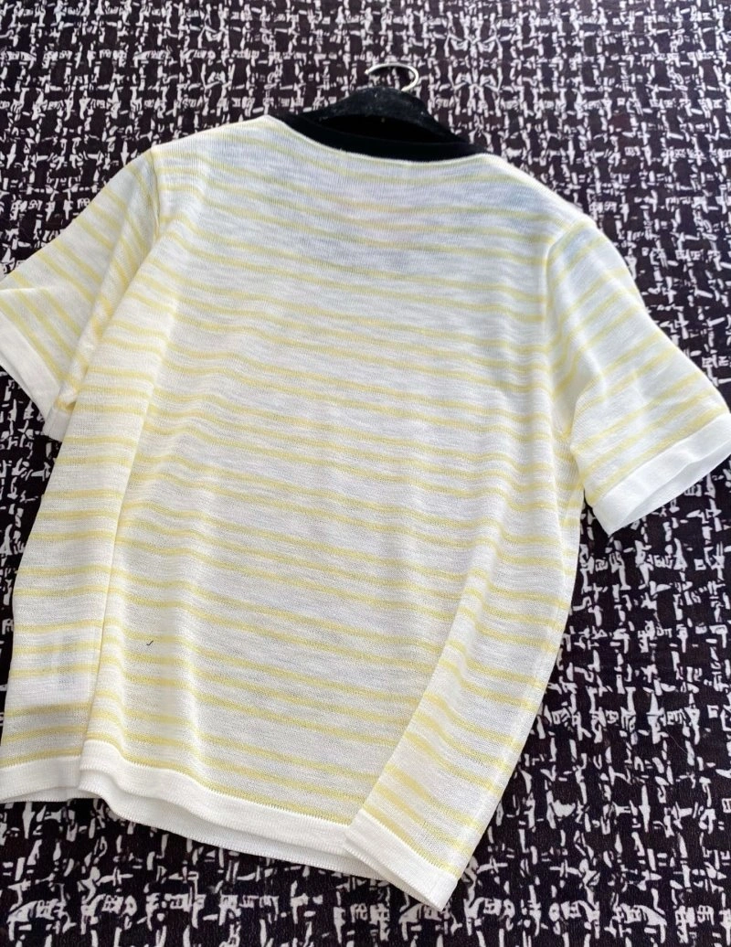 Trendsetting Unclassified Brand T-Shirts 147187