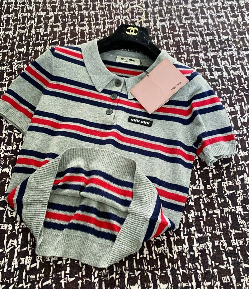 FashionForward Unclassified Brand T-Shirts 147182