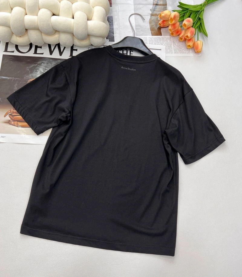 OdorResistant Unclassified Brand T-Shirts 147186