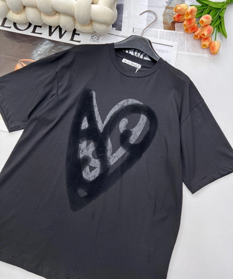 OdorResistant Unclassified Brand T-Shirts 147186