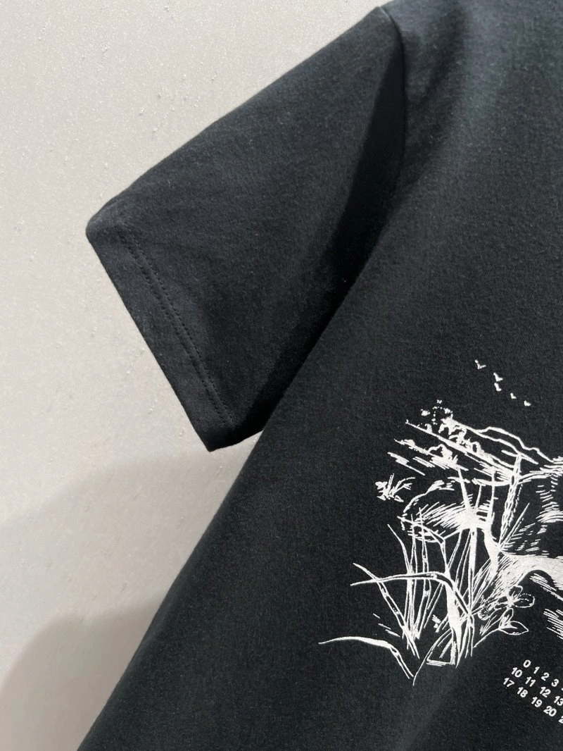 FashionForward Unclassified Brand T-Shirts 147198