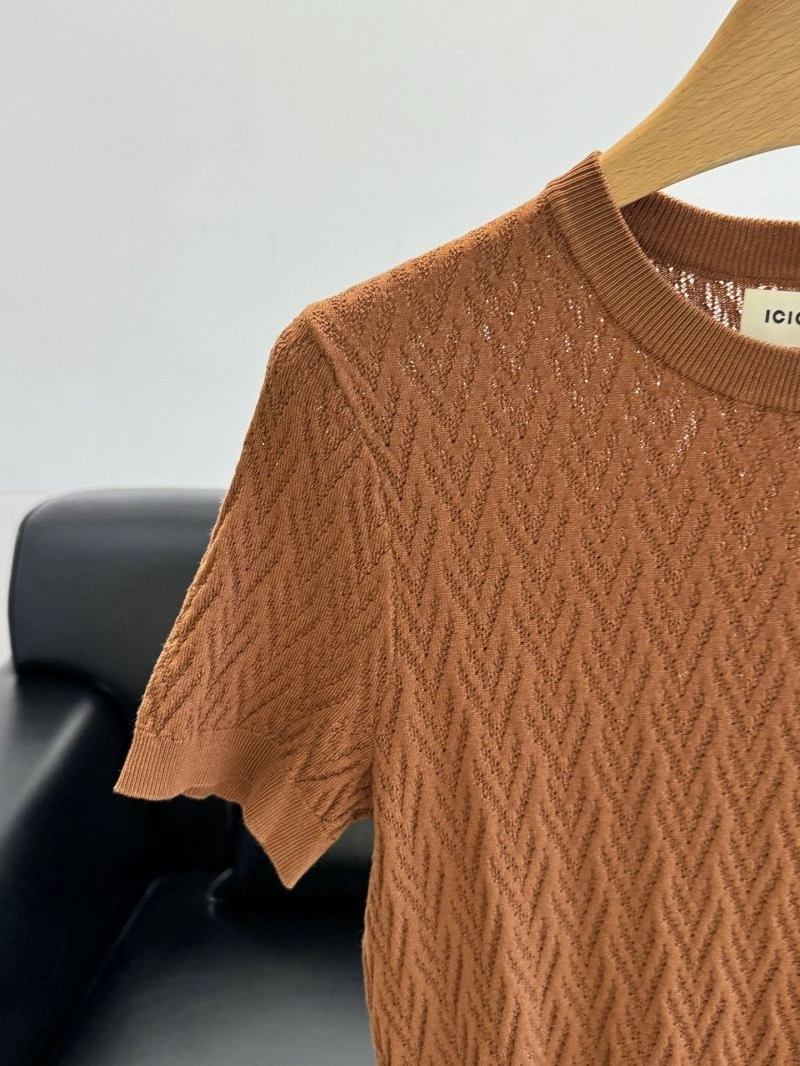 Unclassified Brand T-Shirts Trendy 147171