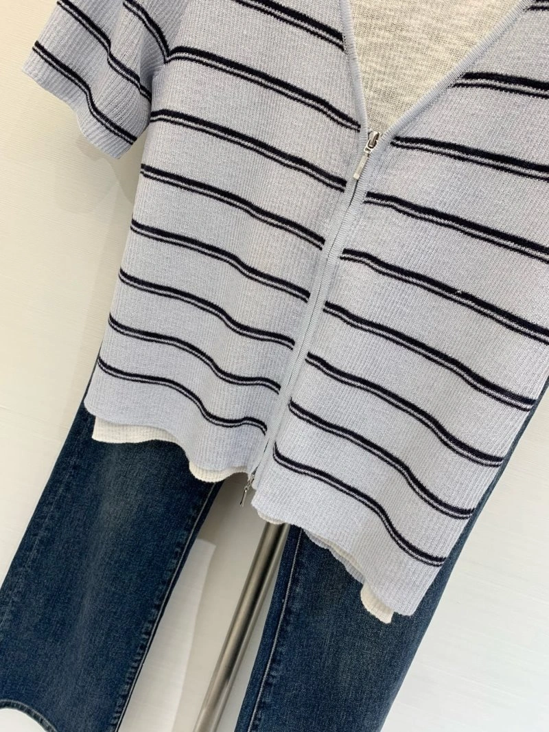 Packable Unclassified Brand T-Shirts 147194