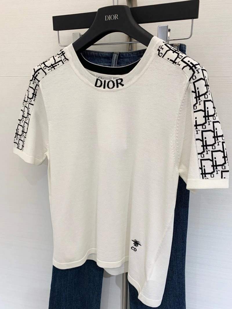 Unclassified Brand T-Shirts Elegant 147162