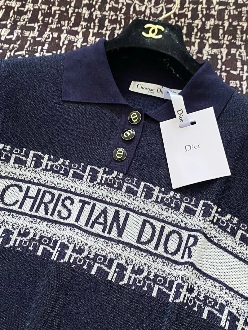 DailyWear Unclassified Brand T-Shirts 147138