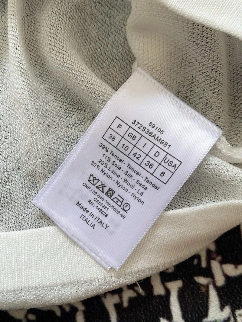 WaterResistant Unclassified Brand T-Shirts 147129