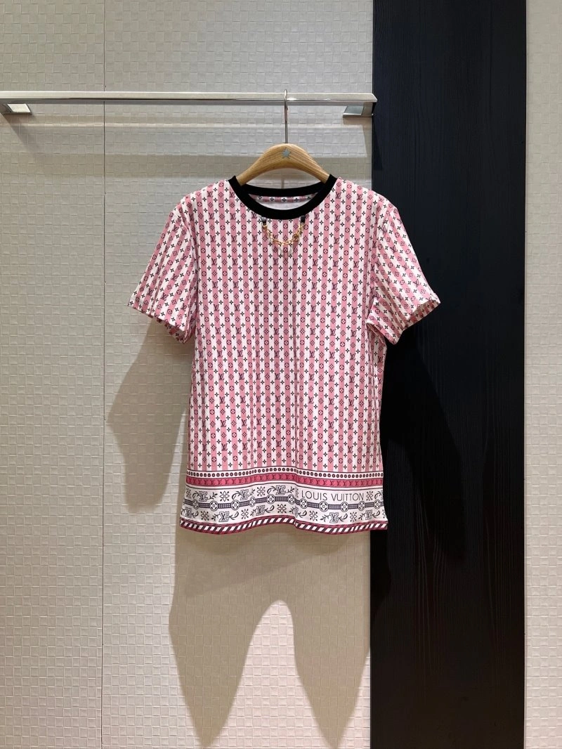 MultiPurpose Unclassified Brand T-Shirts 147123