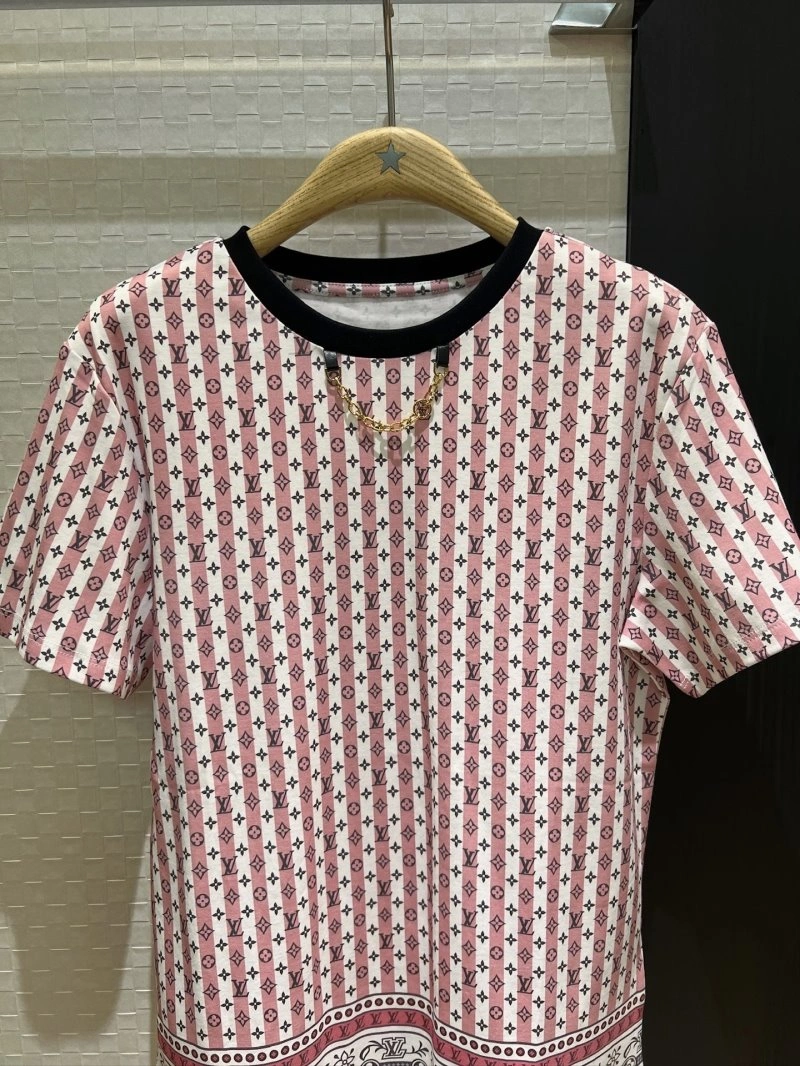 MultiPurpose Unclassified Brand T-Shirts 147123