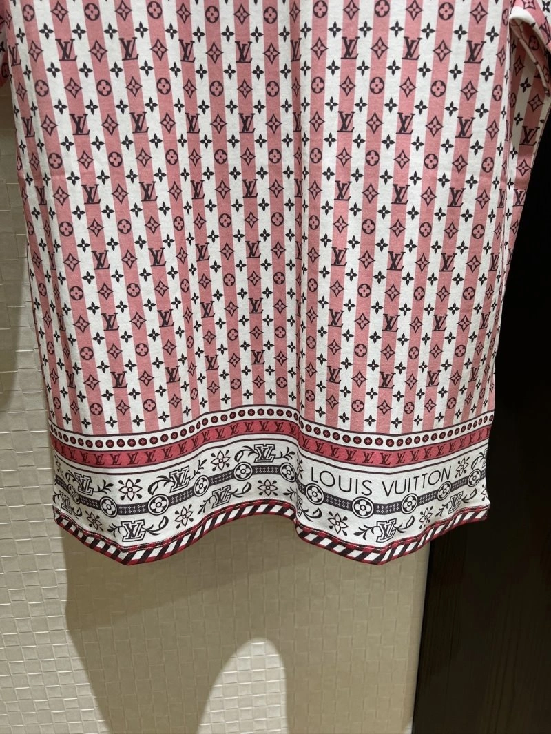MultiPurpose Unclassified Brand T-Shirts 147123