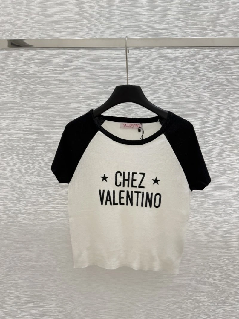 Sophisticated Unclassified Brand T-Shirts 147111