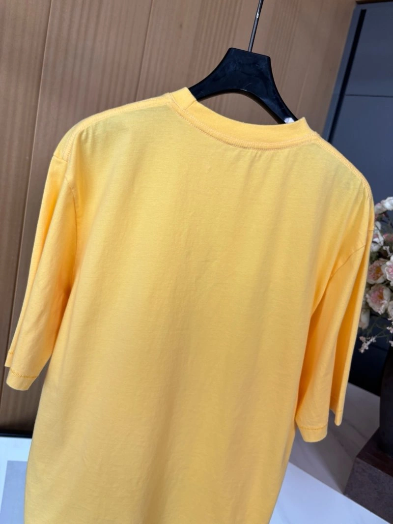 Elegant Unclassified Brand T-Shirts 147103