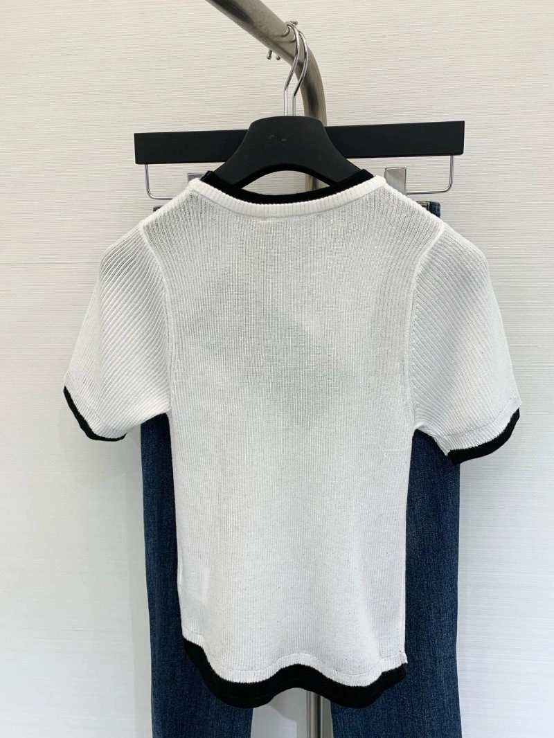 NewStyle Unclassified Brand T-Shirts 147105