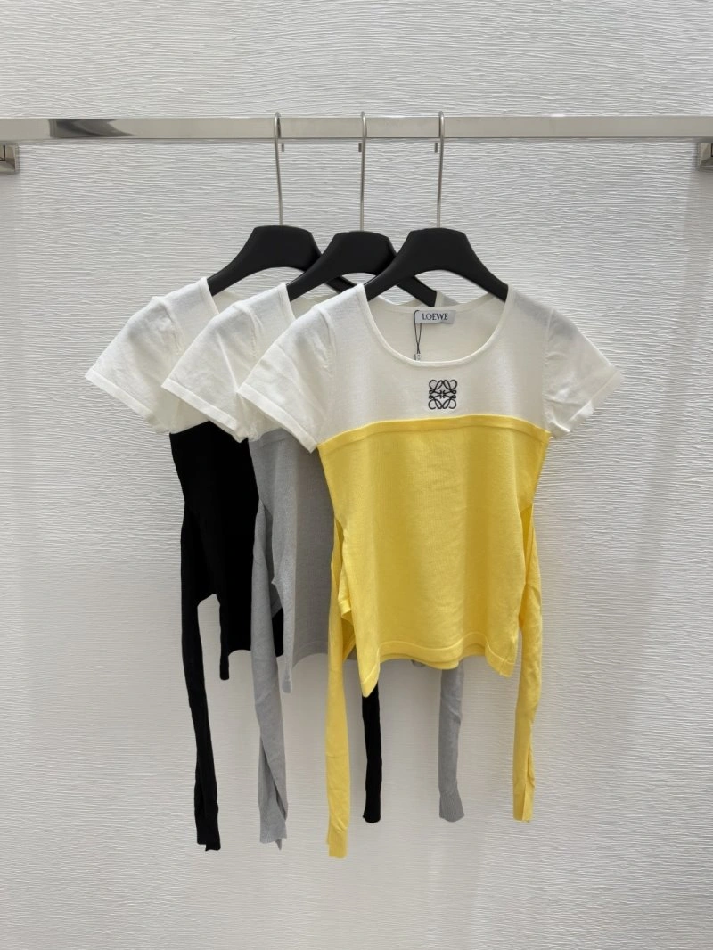 Unique Unclassified Brand T-Shirts 147095