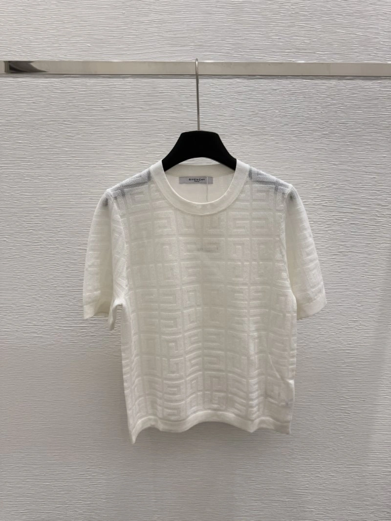 Functional Unclassified Brand T-Shirts 147091