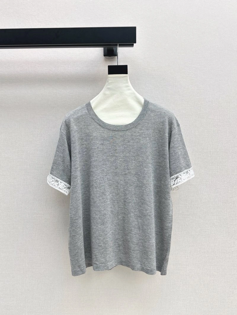 Youthful Unclassified Brand T-Shirts 147084
